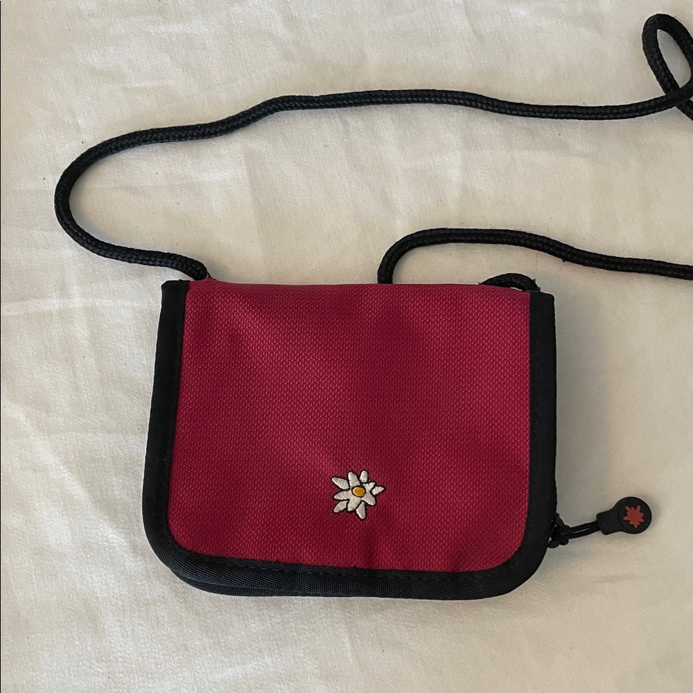 Sherpani ZOE wallet crossbody